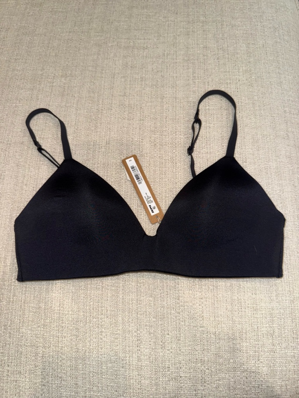 SKIMS Wireless Form T-Shirt Bra